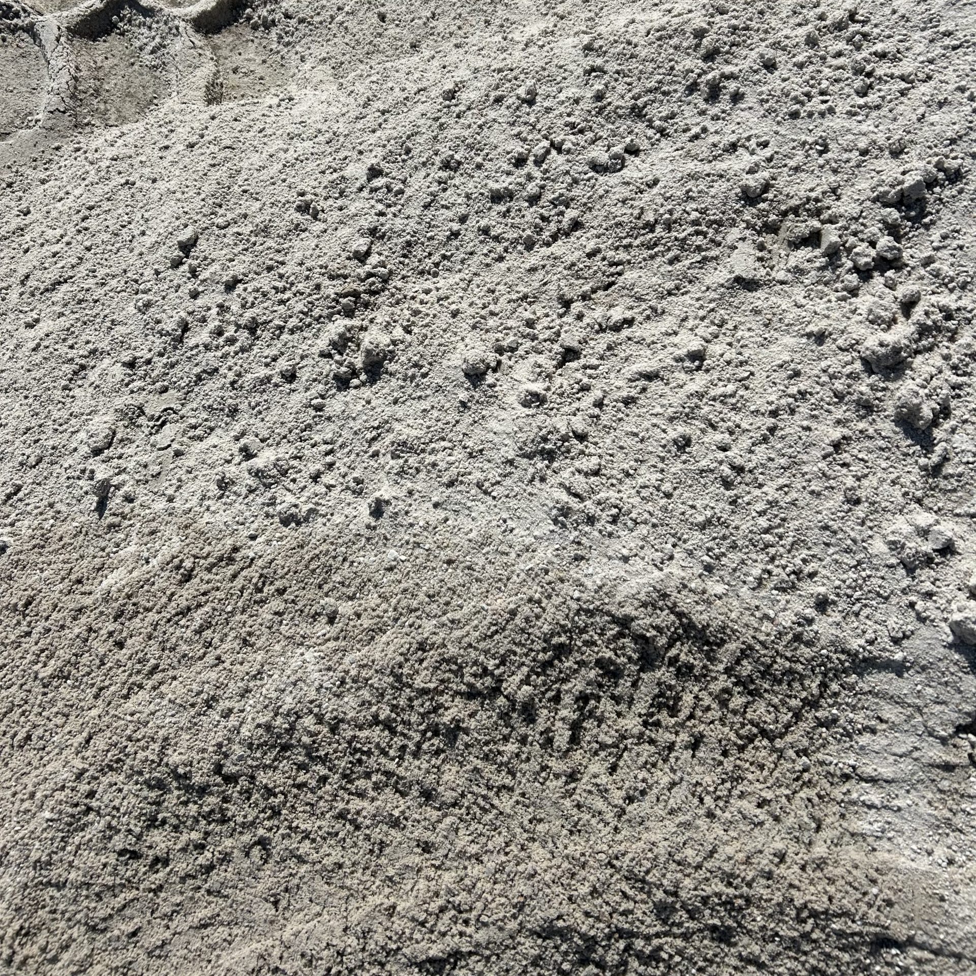concrete sand